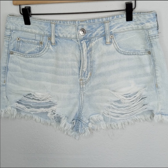 AEO distressed tomgirl shortie jean shorts - Picture 1 of 3